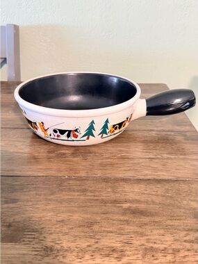 Vintage Landert Pottery Swiss fondue pot, likely dating from the 1950's